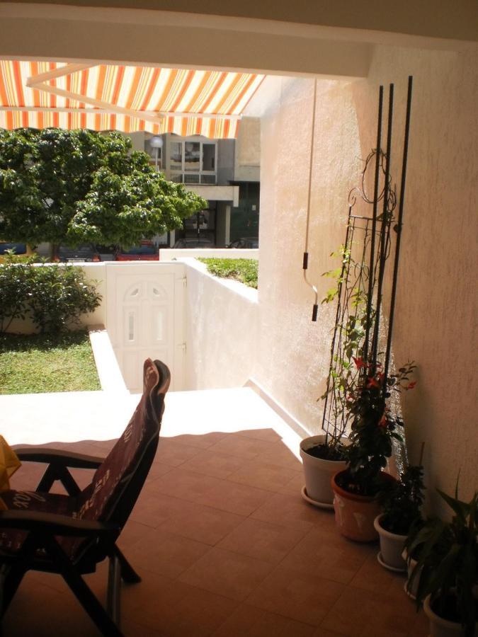 Apartment Lana Omiš Exterior foto